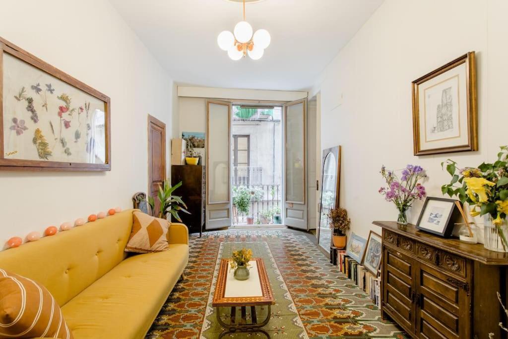 Habitacion En La Rambla Жирона Экстерьер фото